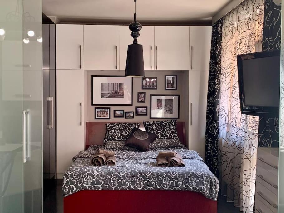 Lovely Sofia Apartment Katerina With Free Parking Exteriör bild