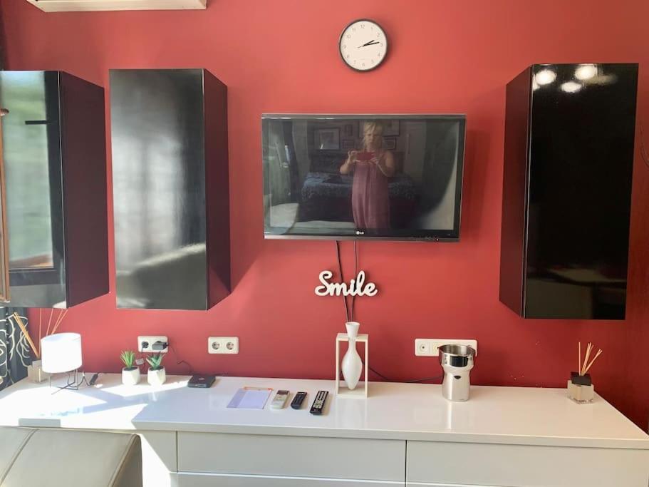 Lovely Sofia Apartment Katerina With Free Parking Exteriör bild