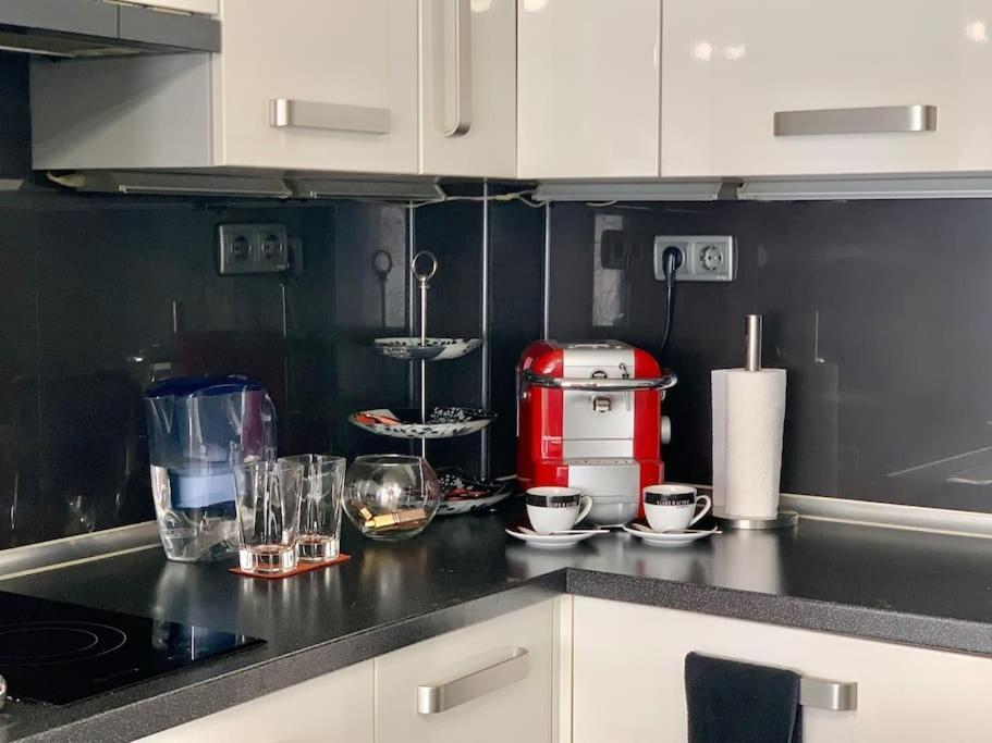 Lovely Sofia Apartment Katerina With Free Parking Exteriör bild