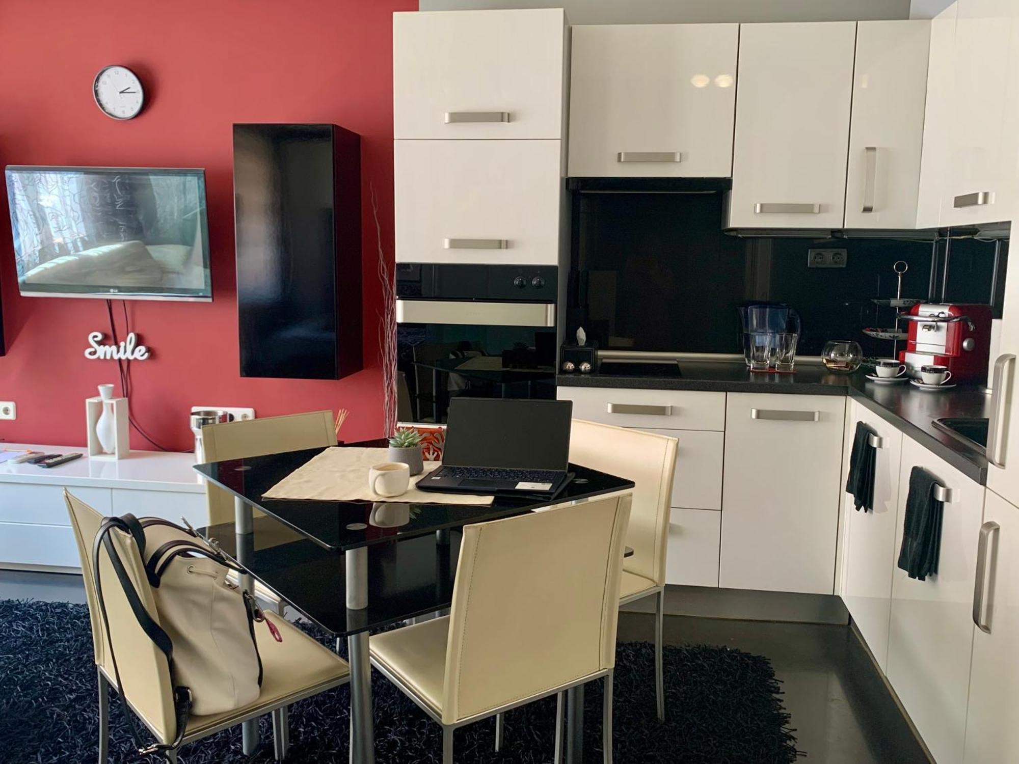 Lovely Sofia Apartment Katerina With Free Parking Exteriör bild